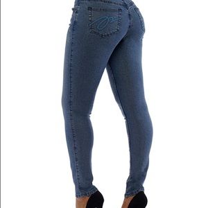 PZI ISABELLA SKINNY JEANS | PALE WASH | 8 | CURVES